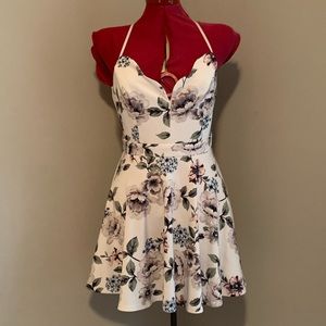 Floral fashion nova mini scallop sweetheart dress